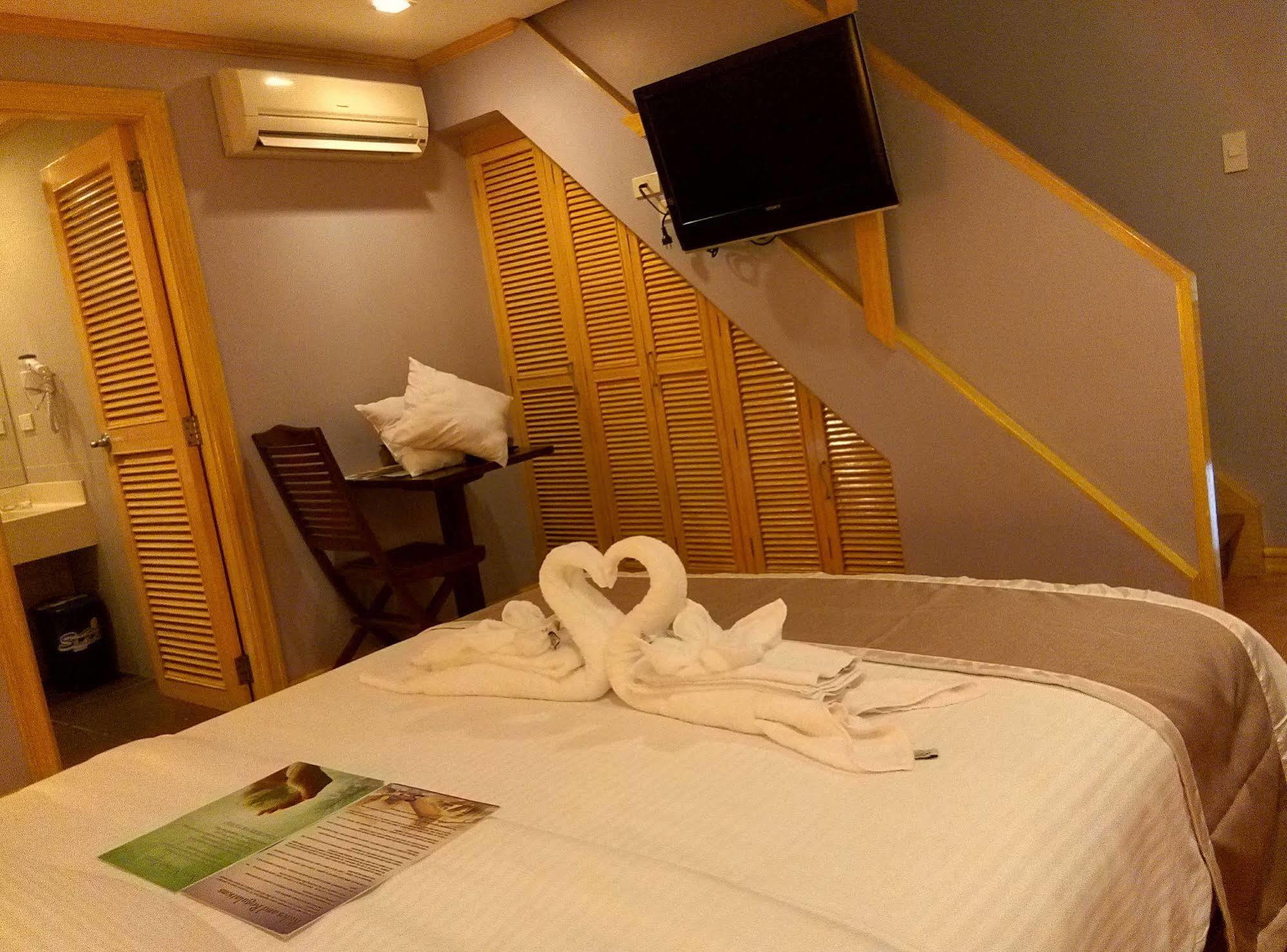 Shore Time Hotel Boracay Balabag  Екстер'єр фото