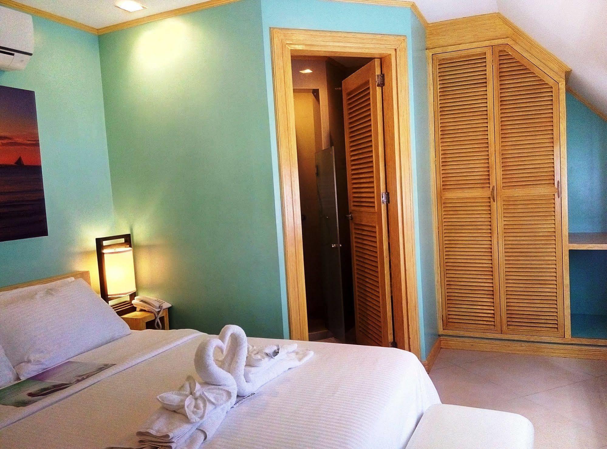 Shore Time Hotel Boracay Balabag  Екстер'єр фото
