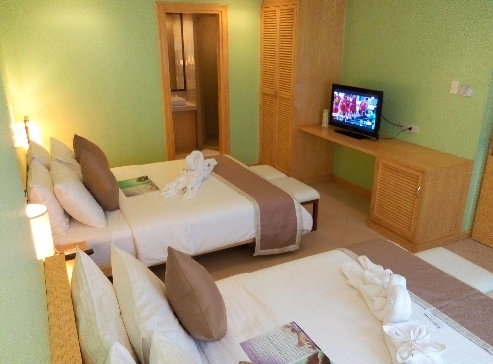 Shore Time Hotel Boracay Balabag  Екстер'єр фото