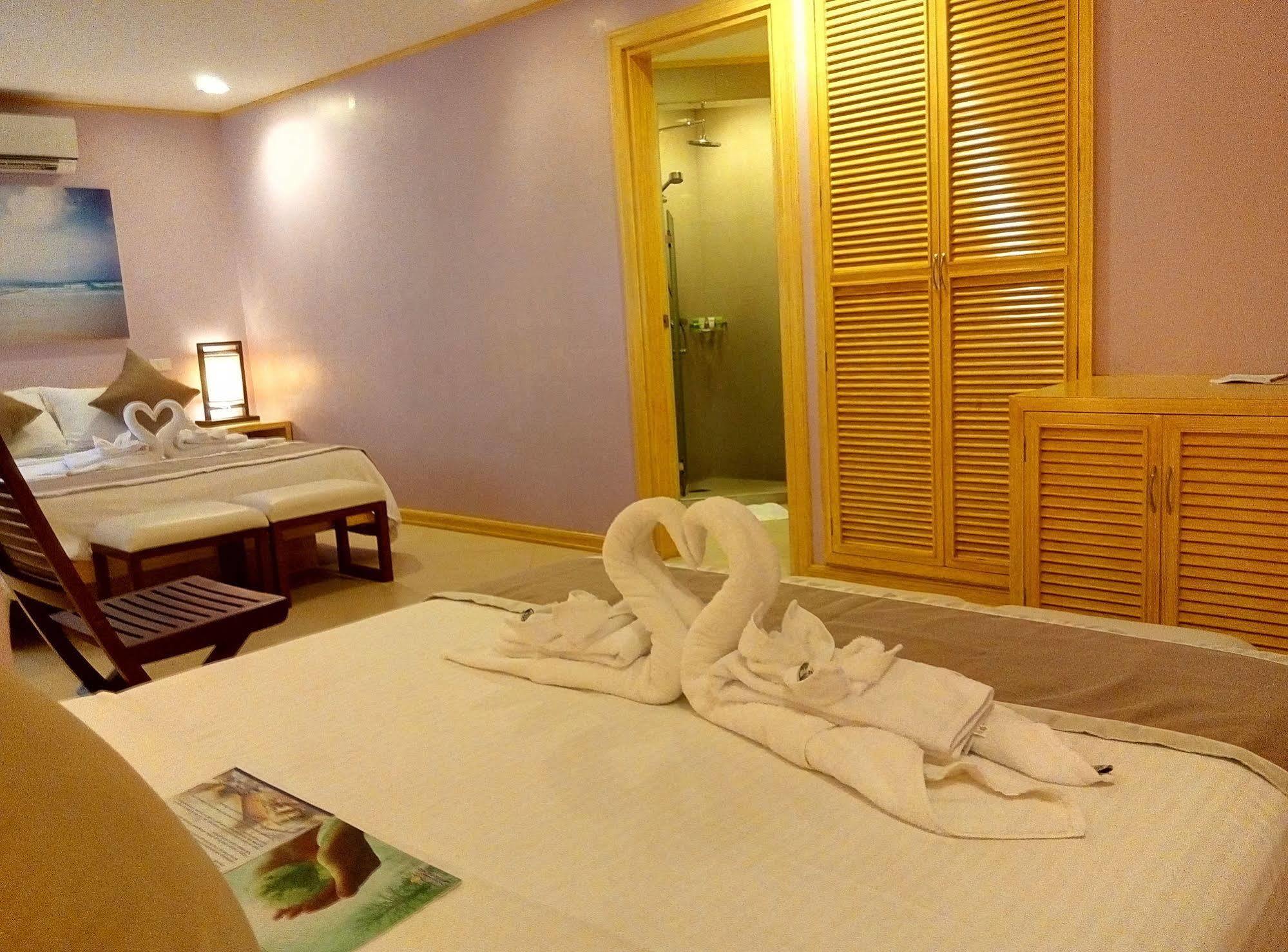 Shore Time Hotel Boracay Balabag  Екстер'єр фото